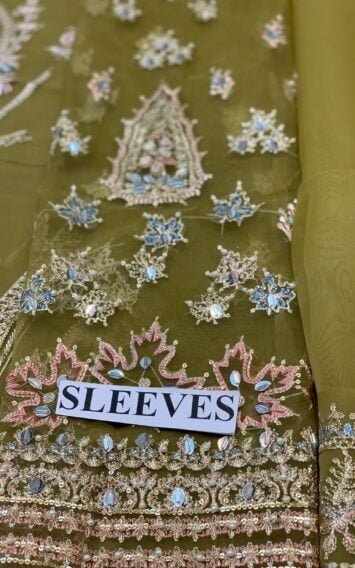 Freeshia Hazel Wedding Festive Pakistani Mehndi Dress 4 Suffuse Freeshia Hazel 04 Mehndi Dress 2