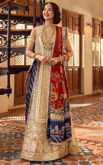 Aik Jhalak Archives From The Past - Cream White Pakistani Dress