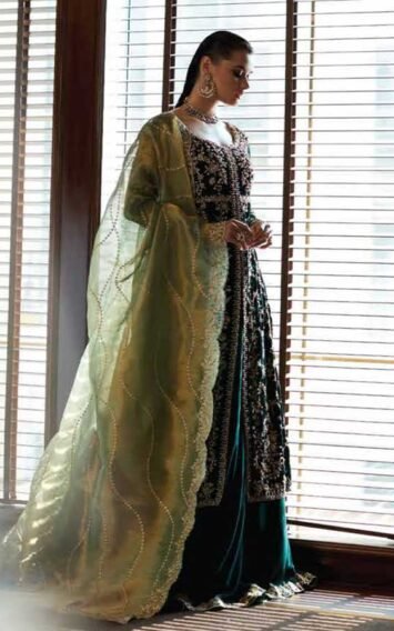 MUSHQ Destiny Luxury Bottle Green Velvet – Mirage 5 ebcollection.online 4 5