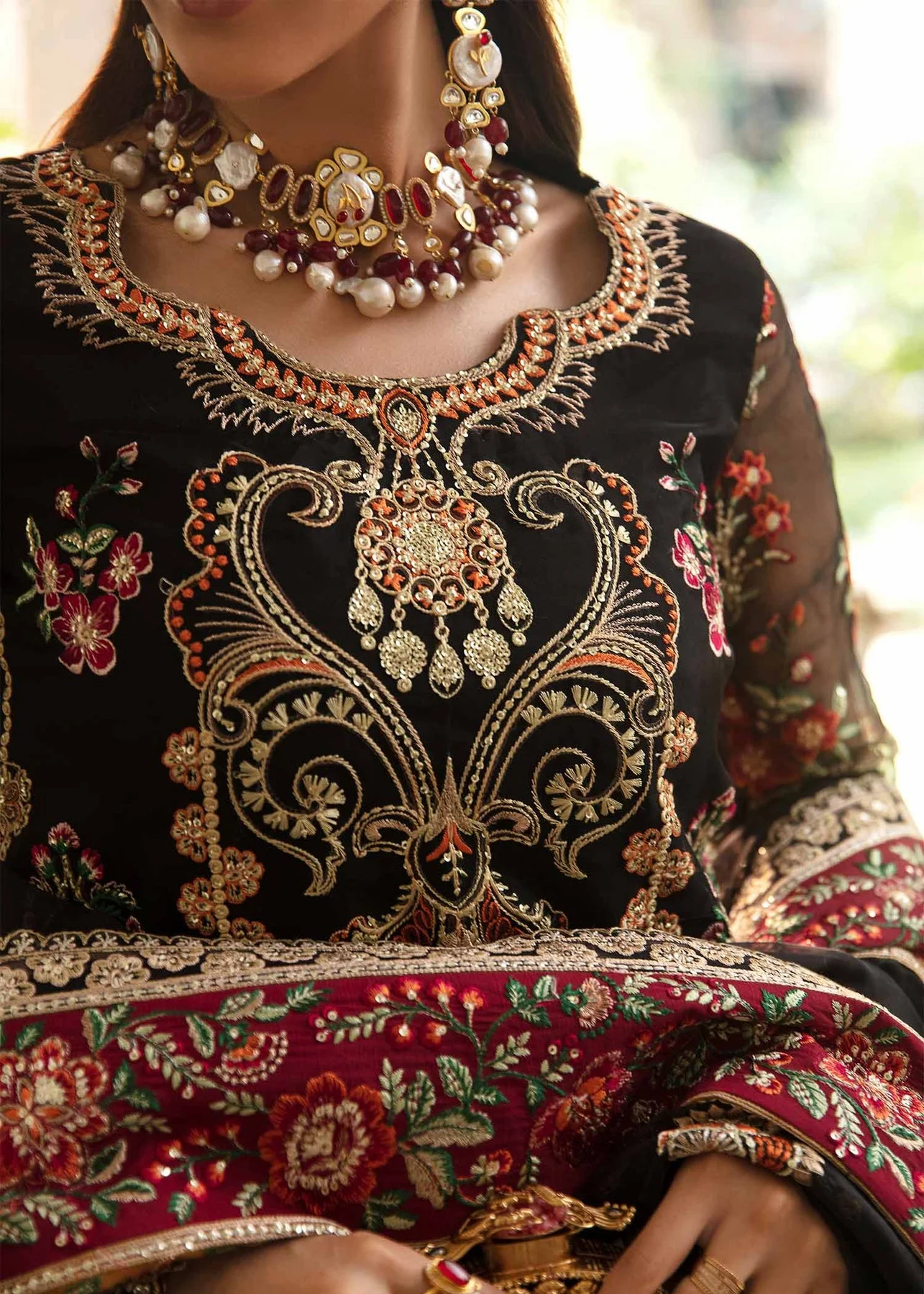 ebcollection.online 4 8