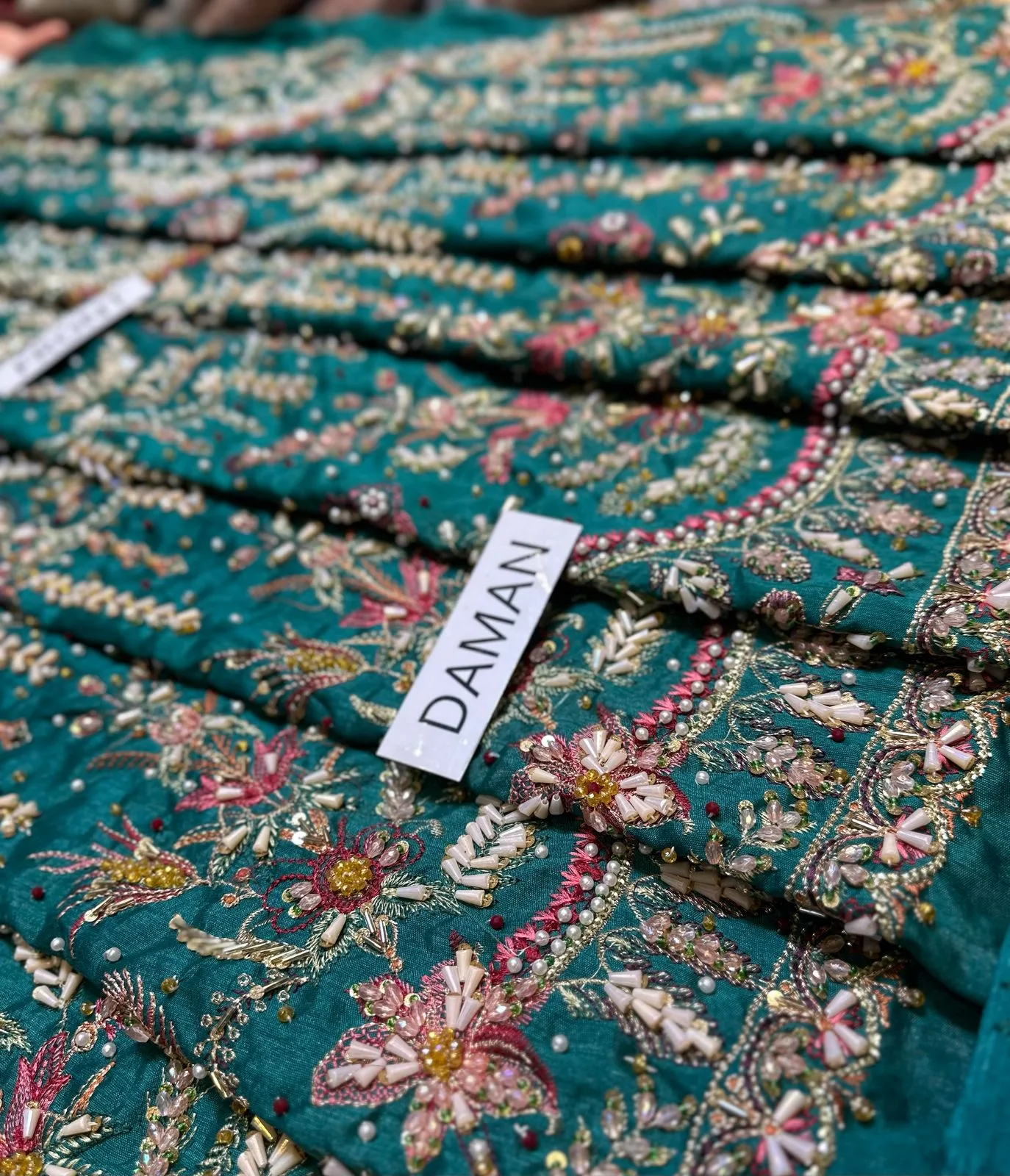 EB Fashion Club B 15 6