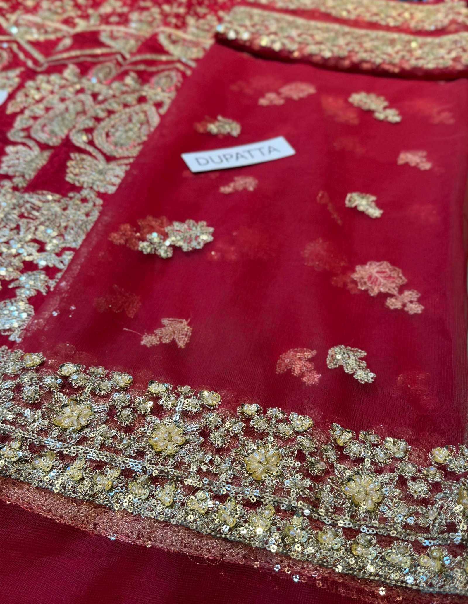 Raeni EB Fashion Club (1) Raeni EB Fashion Club 1