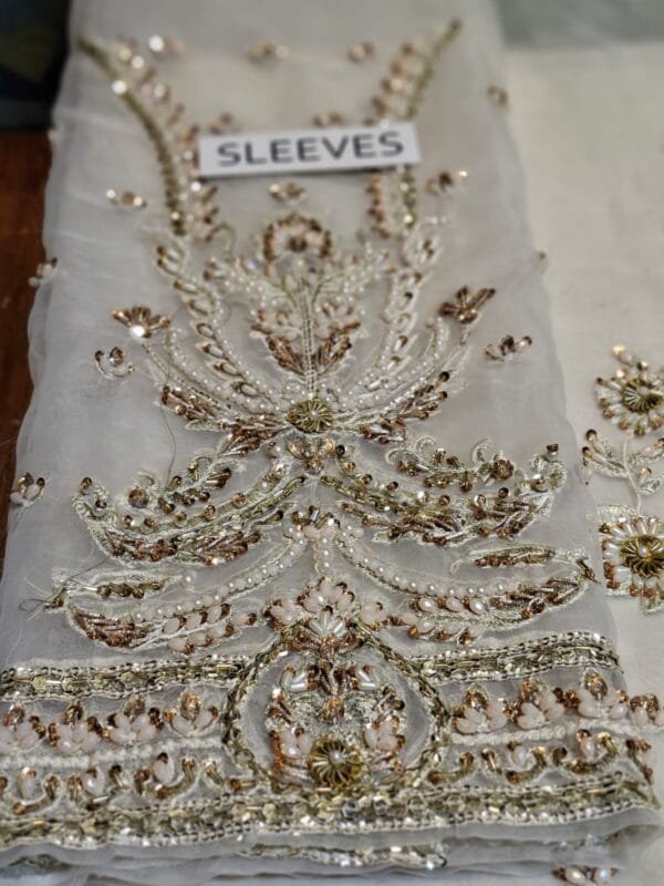 Zohra EB Fashion Club 1