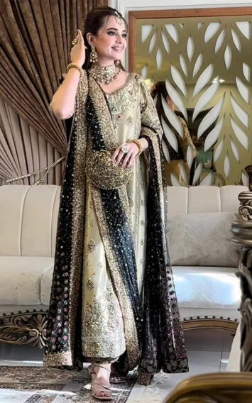 Sumbul EB Fashion Club 4